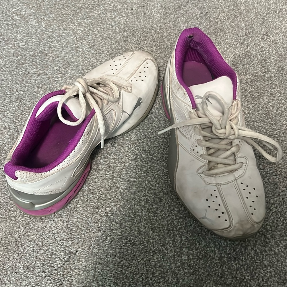 Tennis Shoes